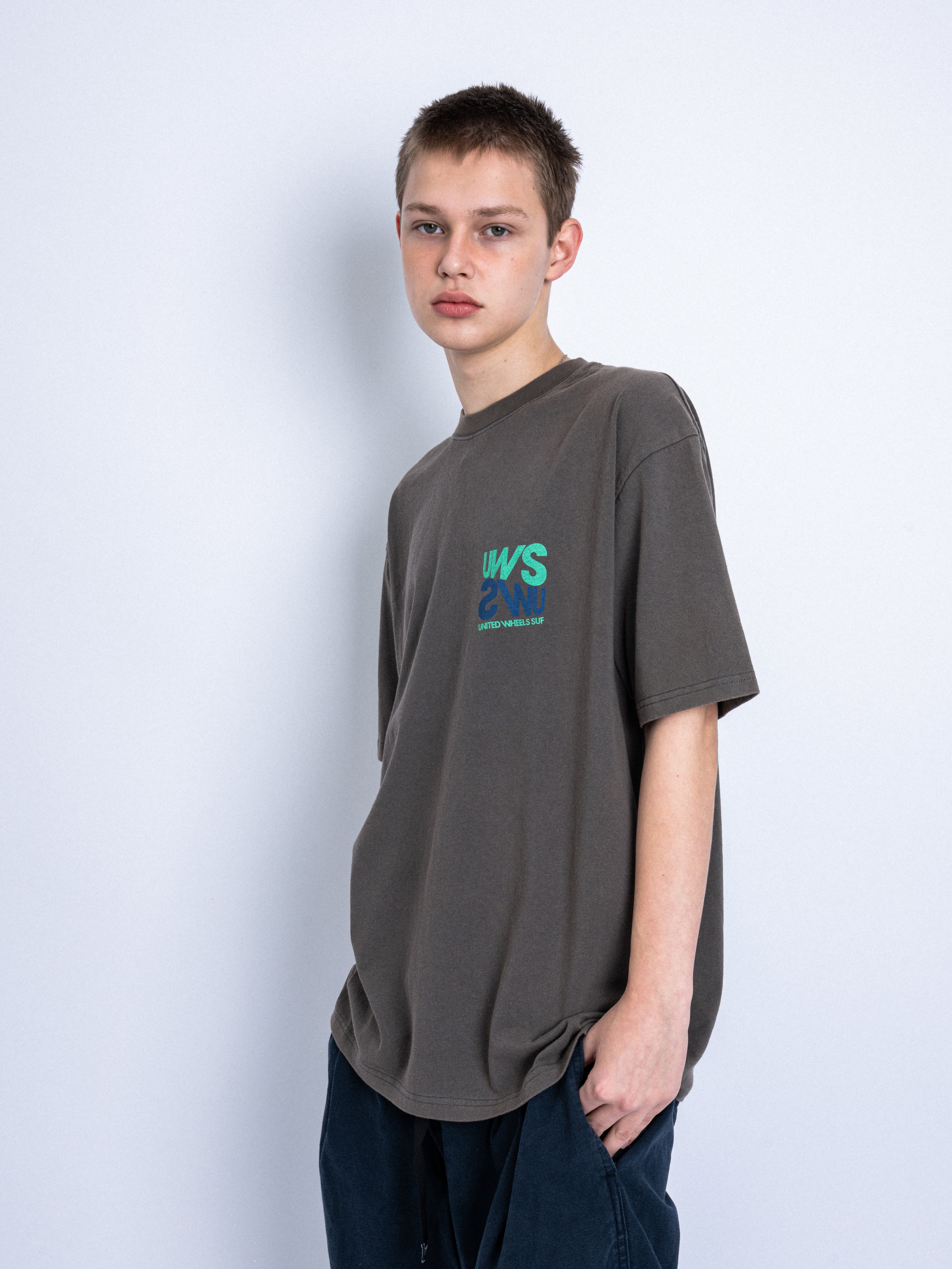 TWO-TONE LOGO TEE