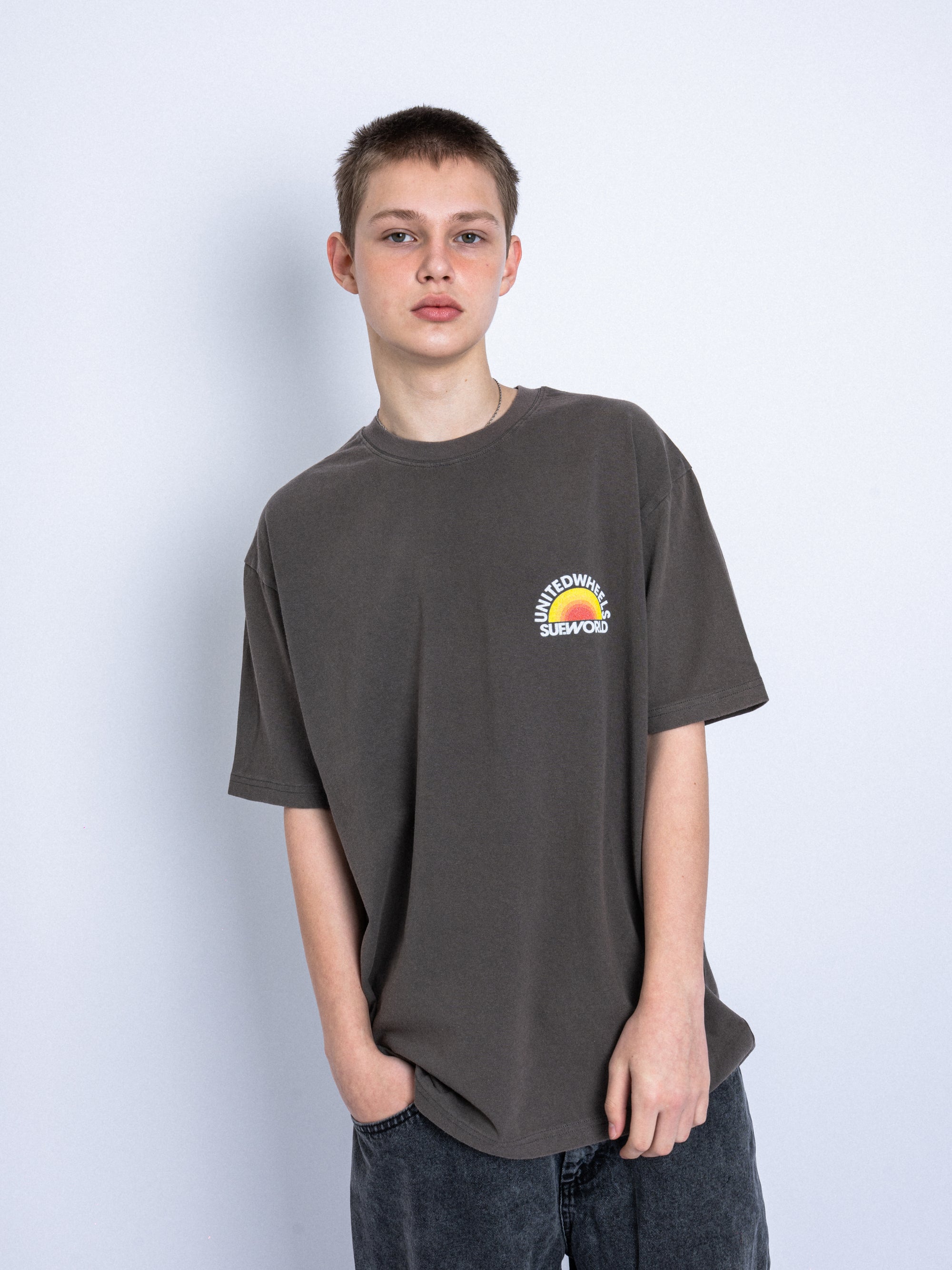 RAINBOW TEE
