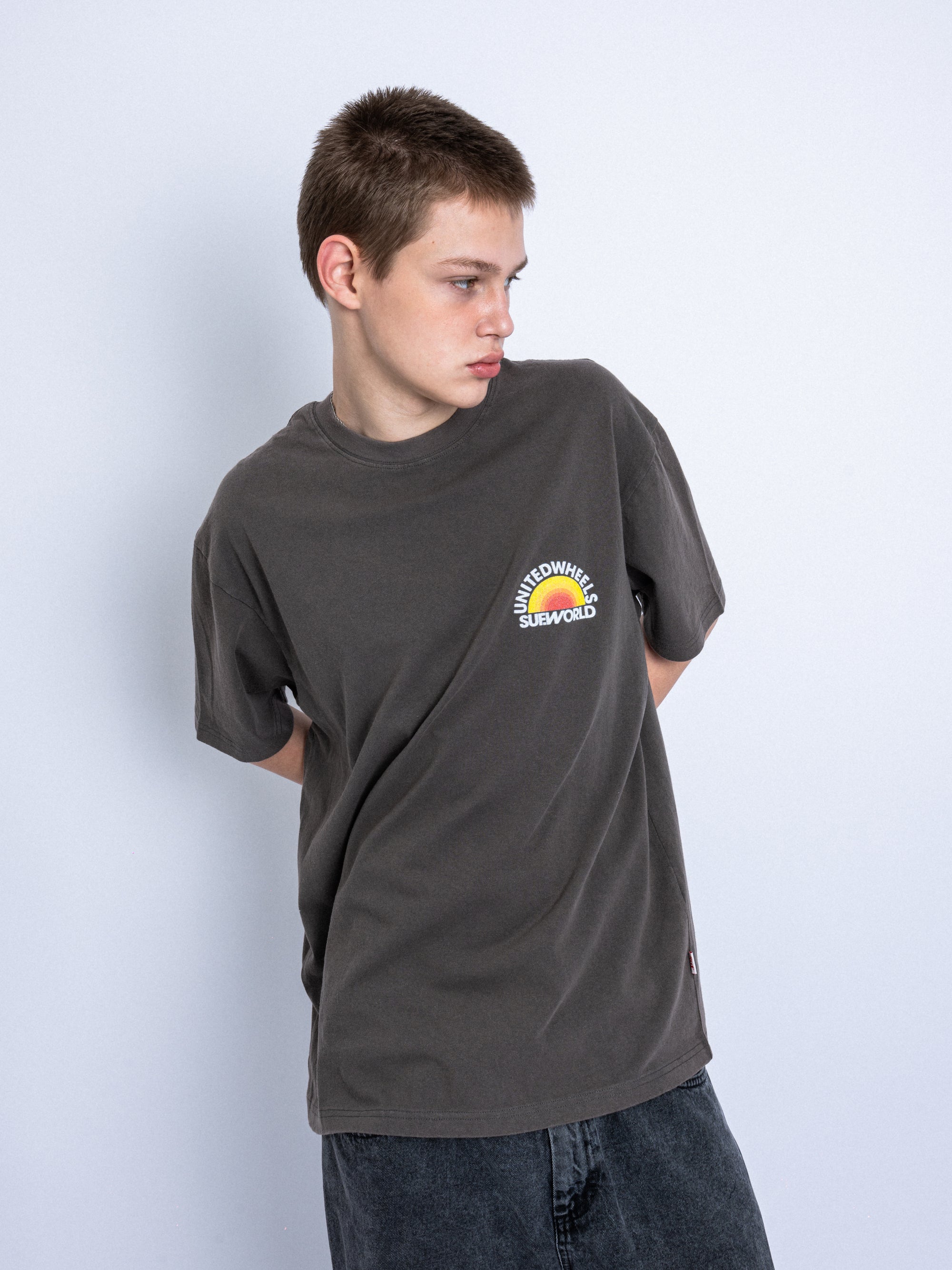 RAINBOW TEE