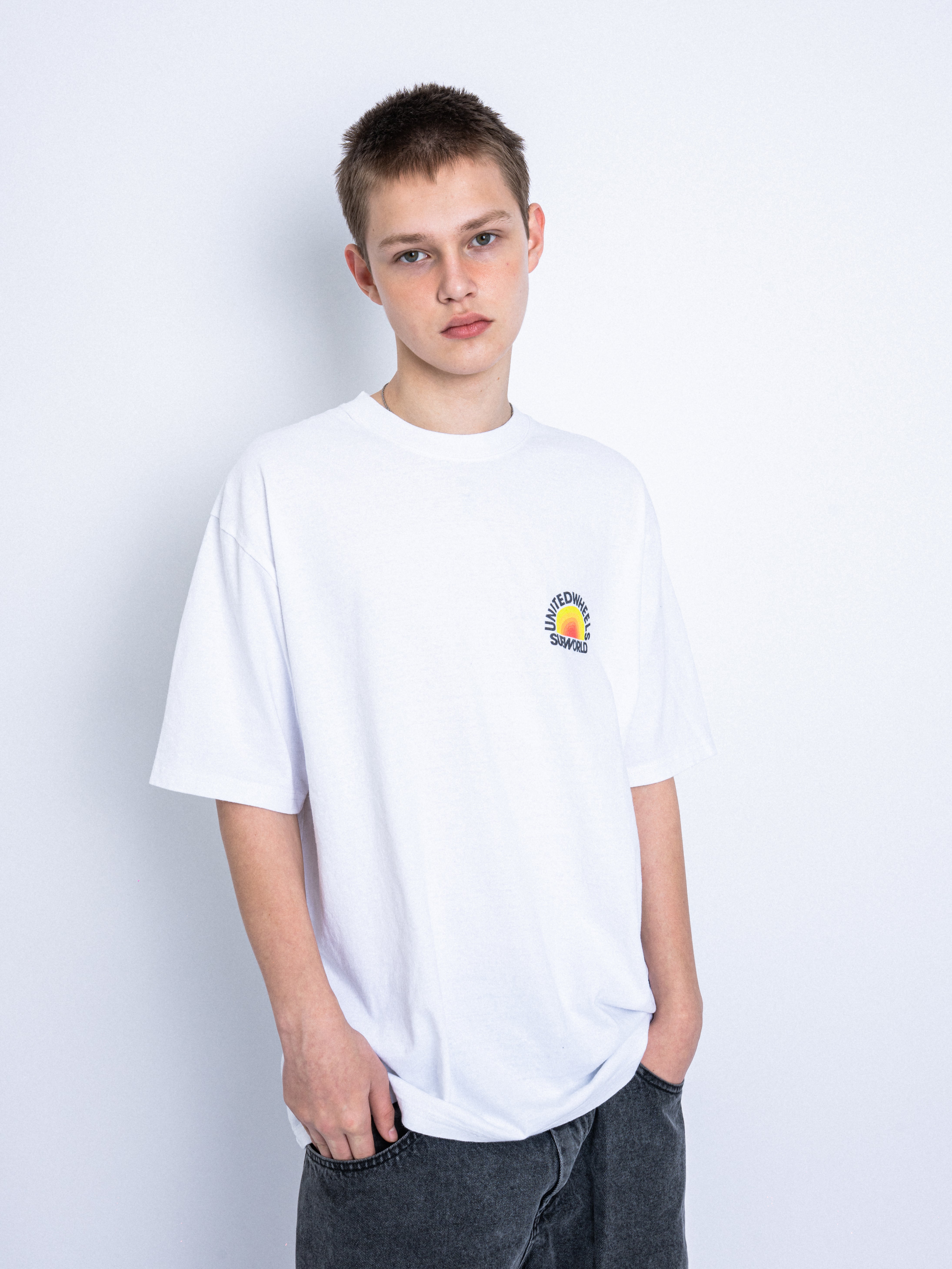 RAINBOW TEE