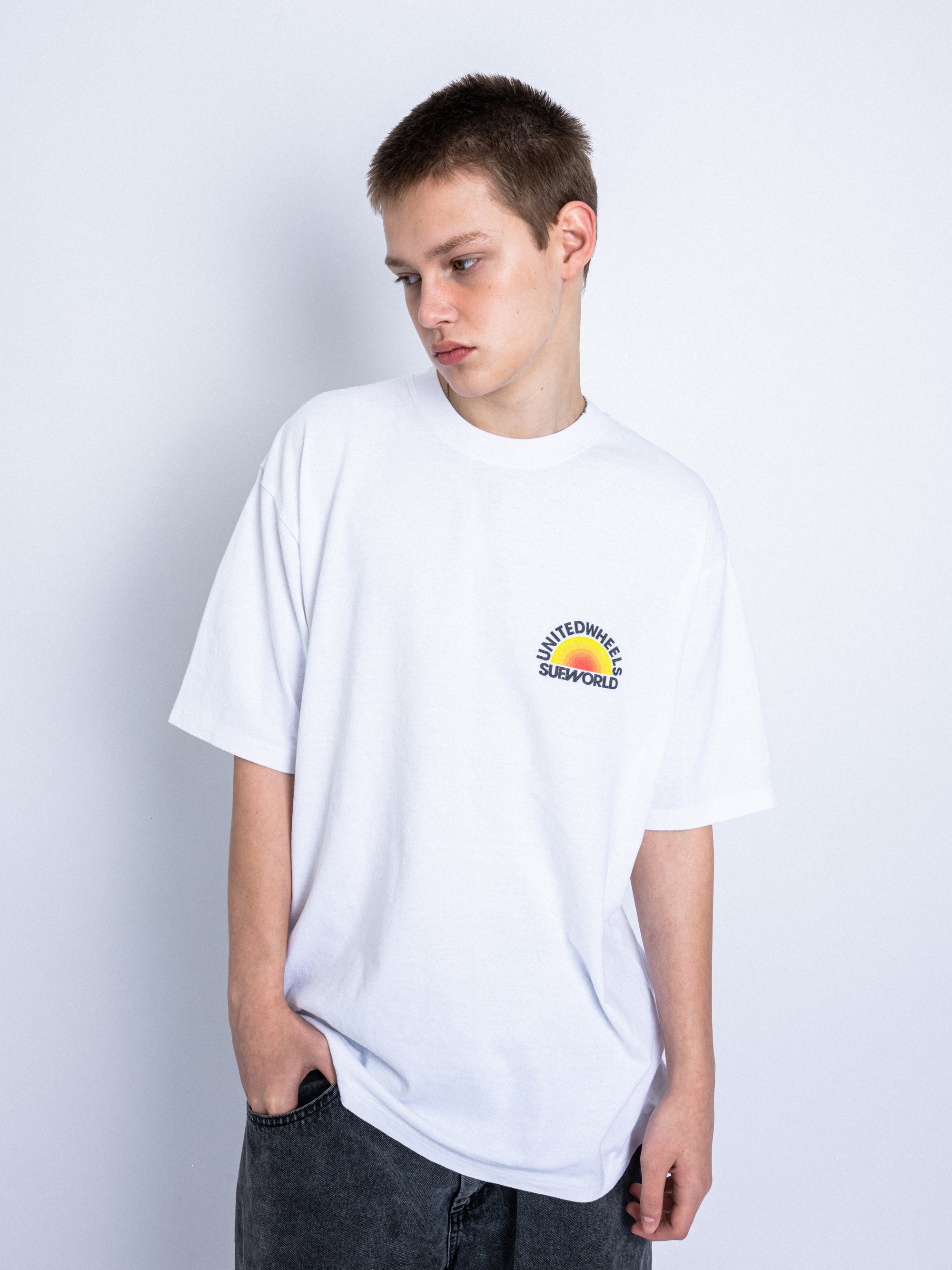 RAINBOW TEE
