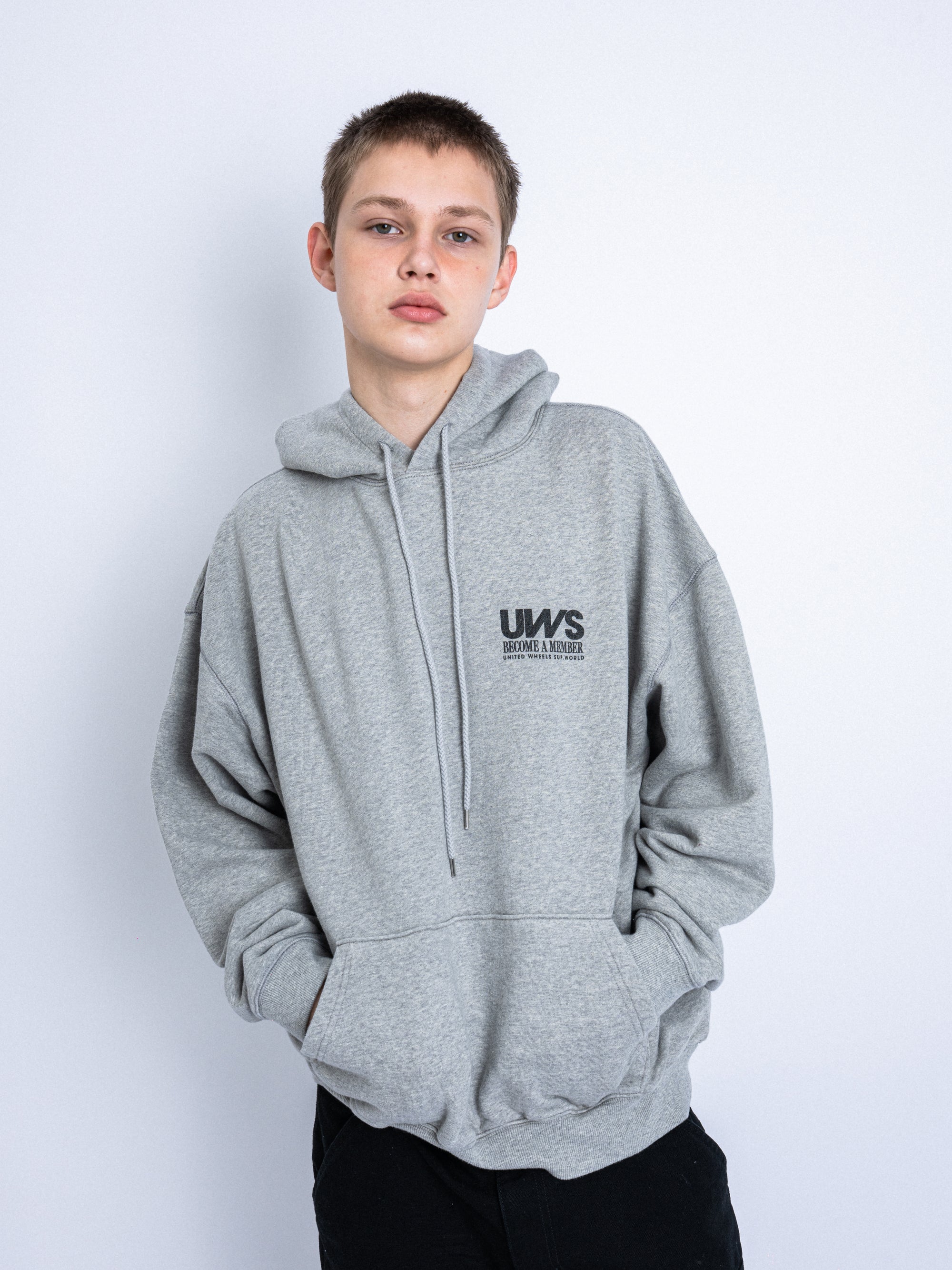 MEMBER HOODIE