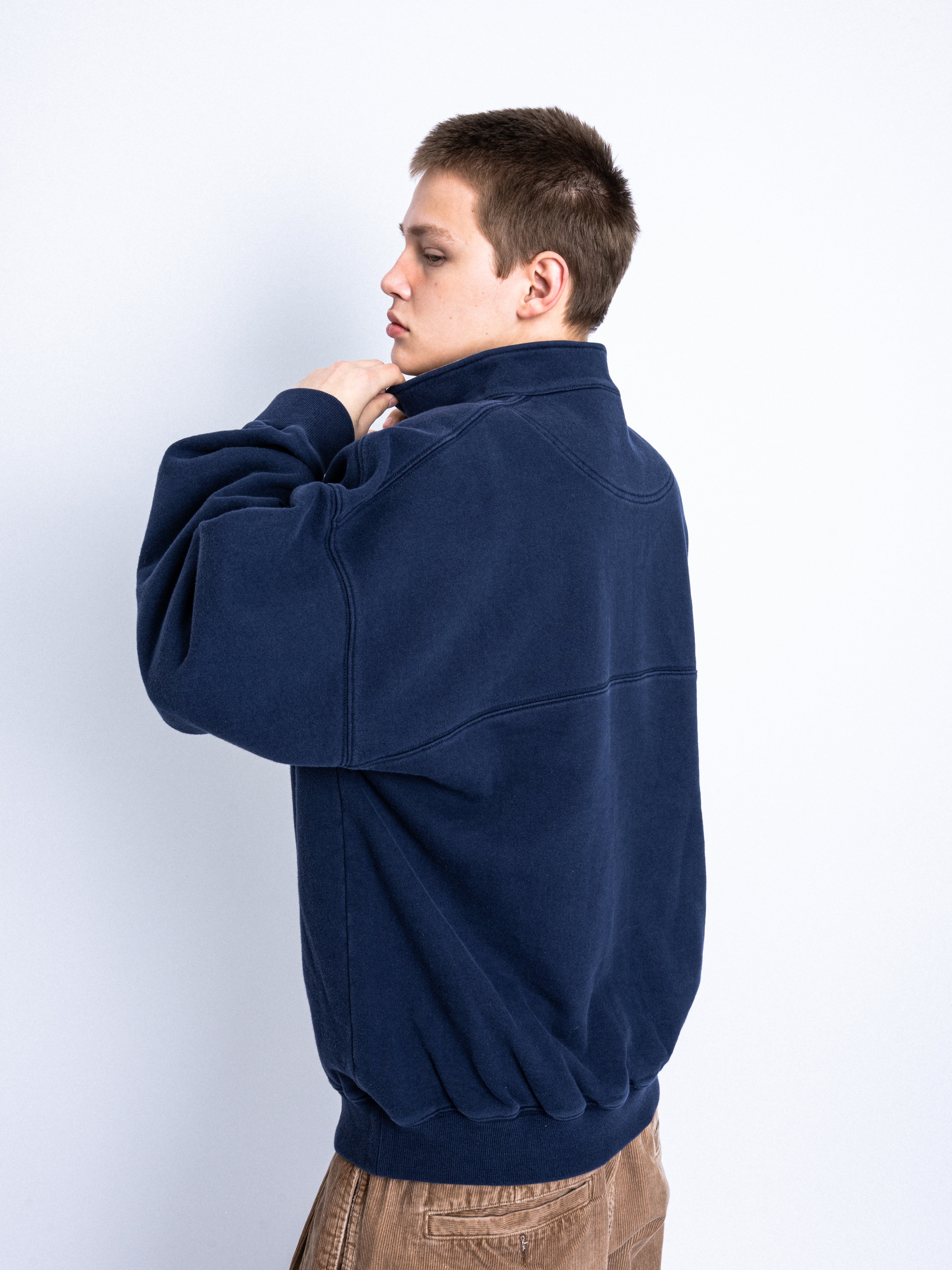 UWS HALF-ZIP SWEATSHIRT