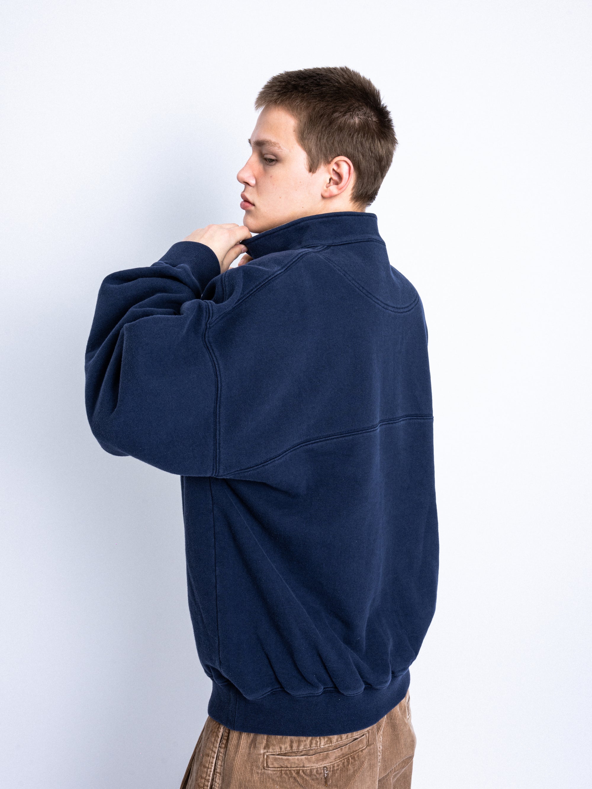 UWS HALF-ZIP SWEATSHIRT